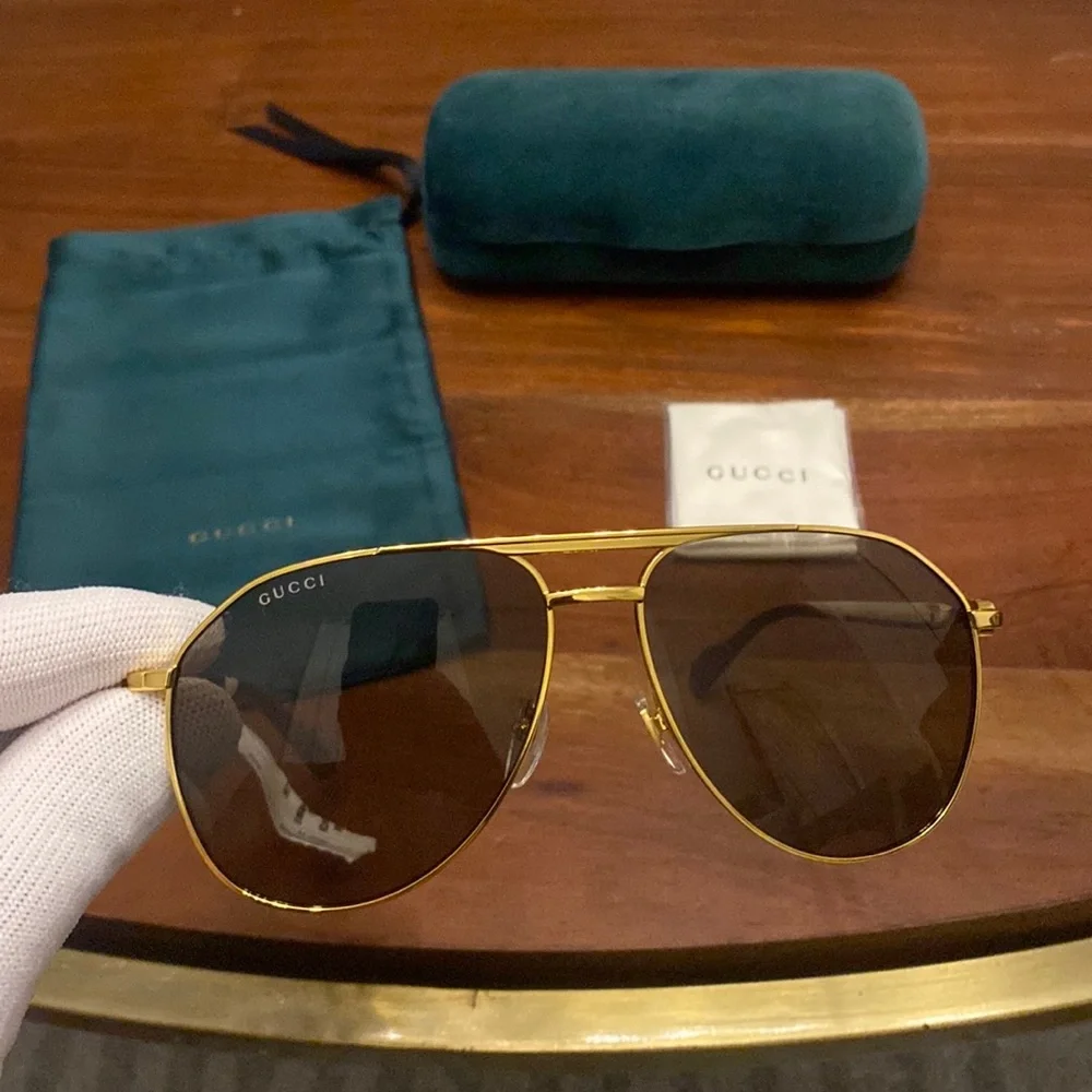 NEW‼️ UNISEX GUCCI 🕶️ - Picture 4 of 9